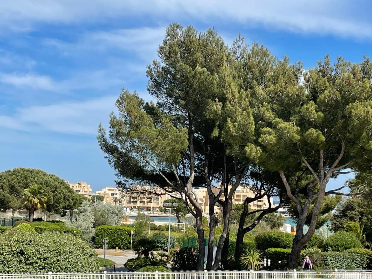 شقة My Little Provence Bormes Les Mimosas المظهر الخارجي الصورة