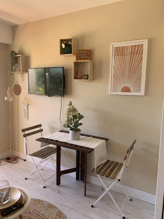 شقة My Little Provence Bormes Les Mimosas المظهر الخارجي الصورة